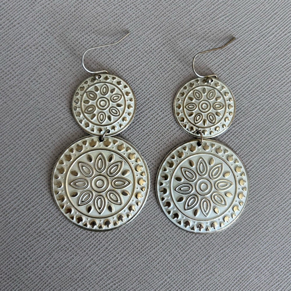 Statement circle earrings